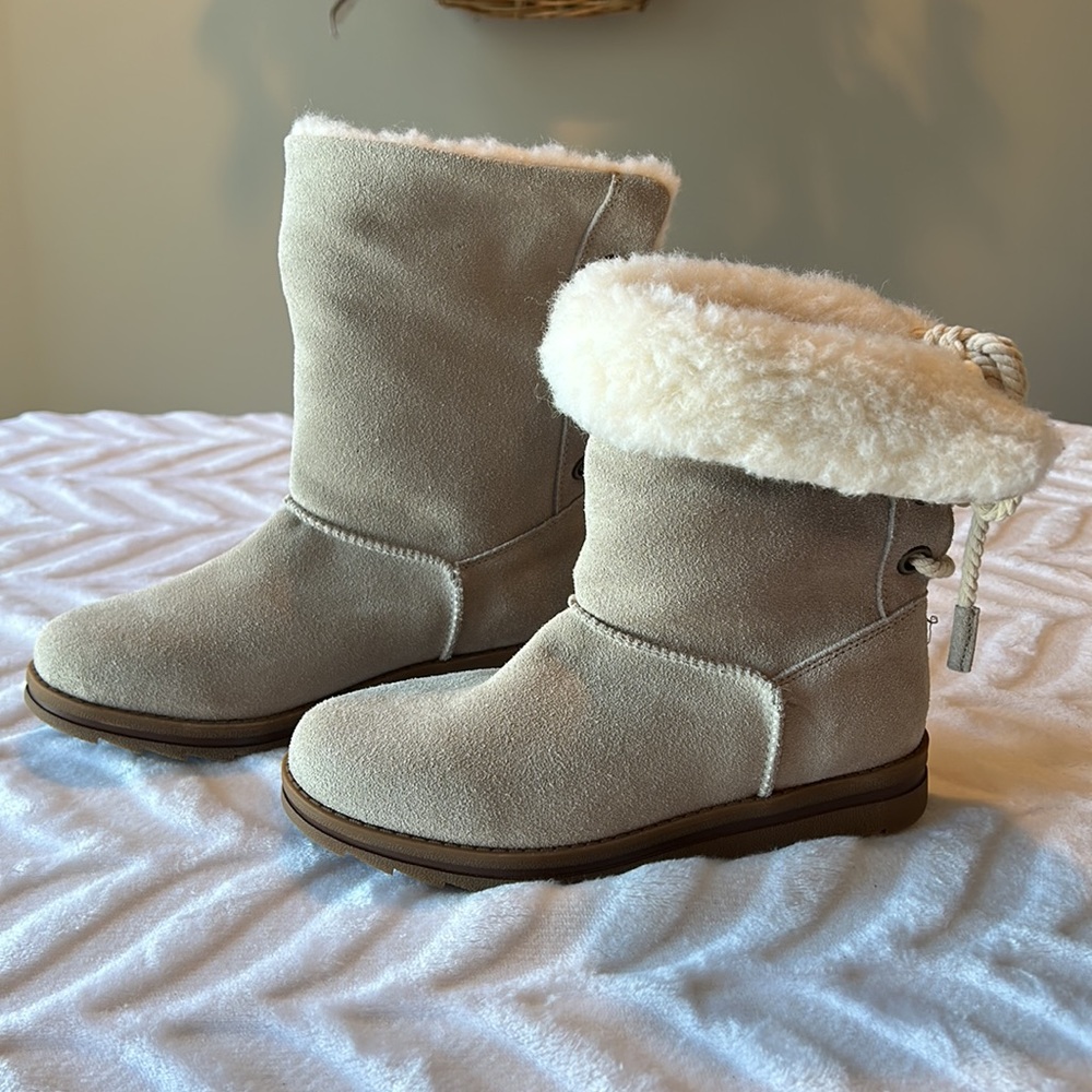 Muk Luks Suede Winter Boots